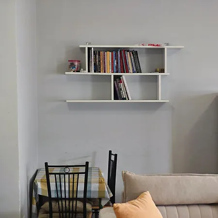 Bella Valona Apartment