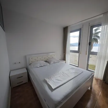 Bella Valona Apartment *